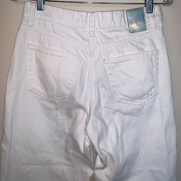 Zara Crossover Waist Wide Leg Cropped White Jeans 2 - Picture 4 of 11